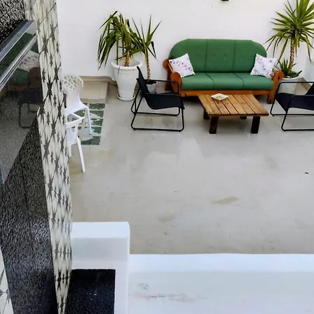 Appartement Lares 2 *